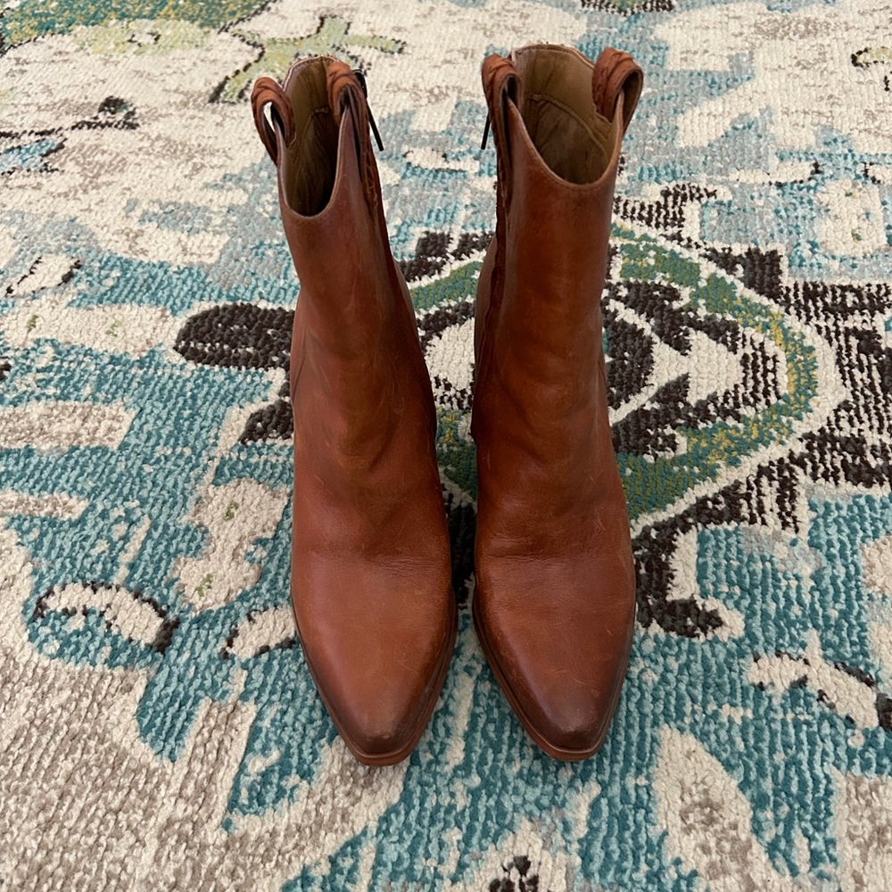 Sam Edelman Agnes boot size 8.5